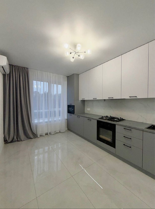 Однокімнатна квартира з сучасним ремонтом в новобудові! Без комісії! Ірпінь - зображення 1