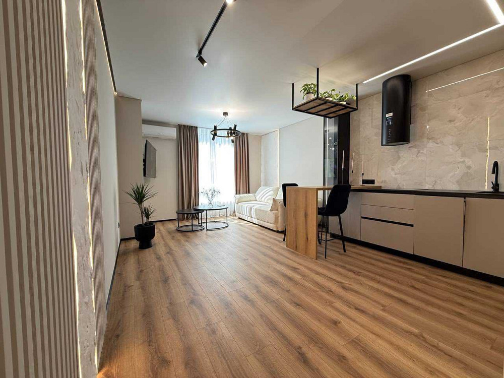 Продаж 1.5-кімнатної квартири з авторським ремонтом, ЖК Manhattan Ивано-Франковск - изображение 8