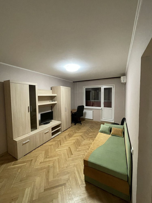 Власник! Продам 2-х кімнатна квартира, Харківське шосе 148 Київ - зображення 1