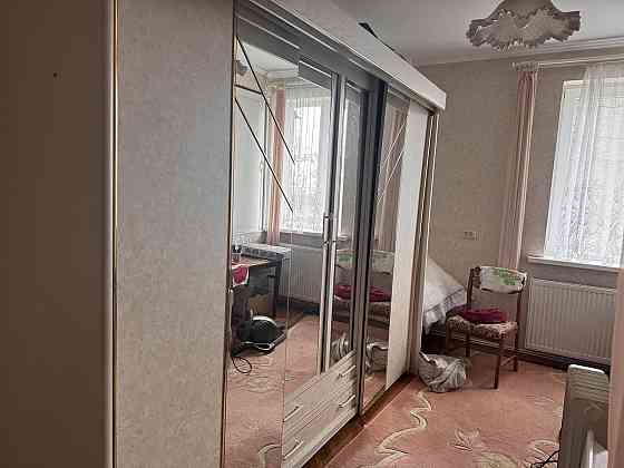 3 к. кв. закритий двір, є паркомісце Ужгород