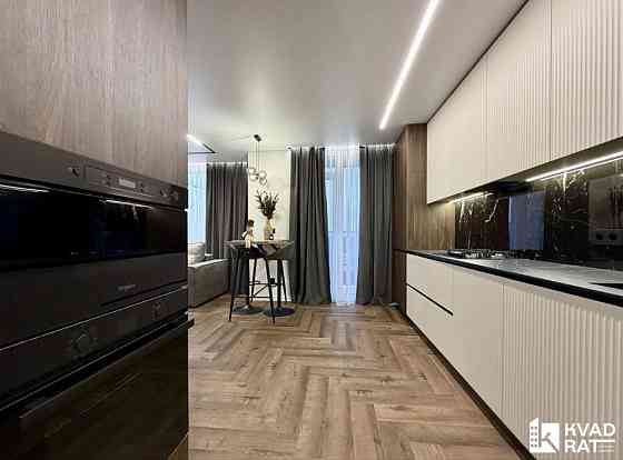 Шикарна двокімнатна + кухня-студія з ремонтом в ЖК Family Plaza! 6 пов Івано-Франківськ