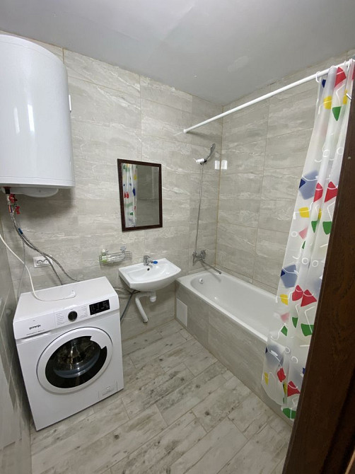 Здаеться 2-х кімнатна квартира на довгострокову оренду Київ - зображення 3