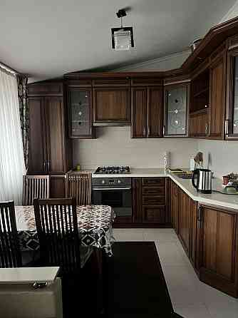 2-х кімнатна квартира в центрі міста Угорники