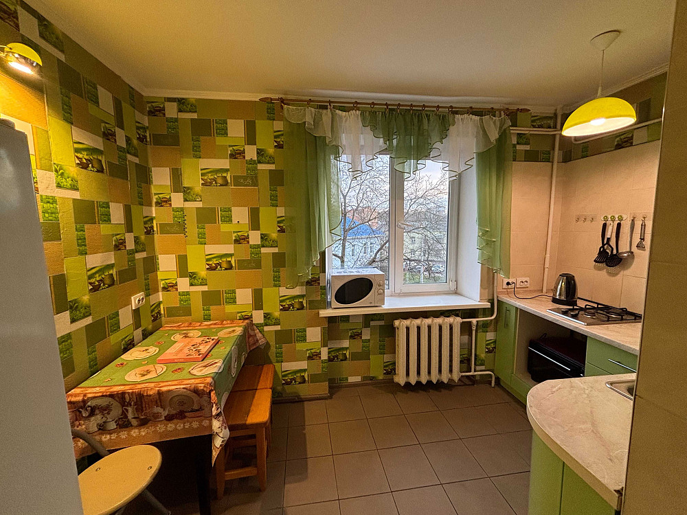 Оренда 2-кімнат квартира, Міцкевича, центр, готель Мир, меблі+техніка Рівне - зображення 4