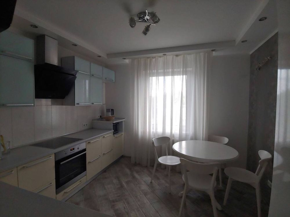 Оренда 2-кімнатної квартири 74 кв.м..Вул. Білицька, 18 Киев - изображение 1