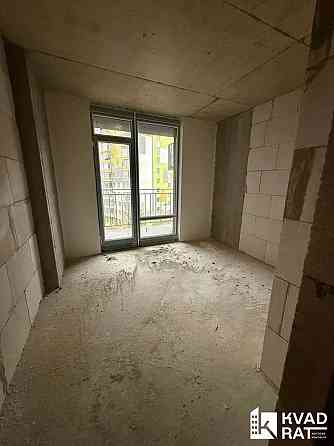 Здана видова квартира з балконом. ЖК Паркова алея Uhornyky