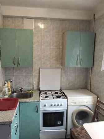 Продаю 2-х ком.кв.3/5ул.Запорож. казачества ,рынок Лахтинский. Запоріжжя