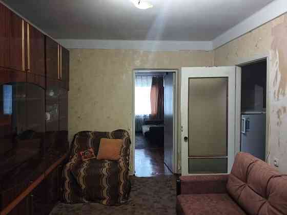 Продаю 2-х ком.кв.3/5ул.Запорож. казачества ,рынок Лахтинский. Запоріжжя