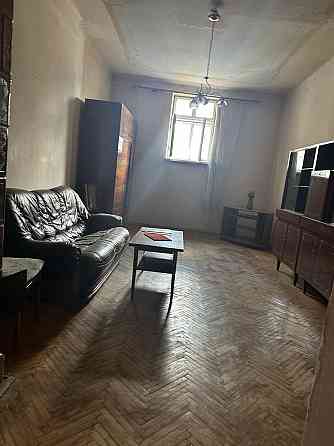 Продаж квартири 2кімнати площа Ринок Львов