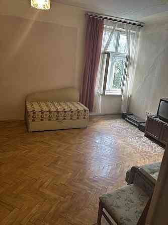 Продаж квартири 2кімнати площа Ринок Львов