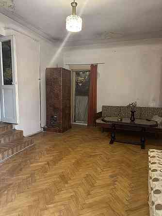 Продаж квартири 2кімнати площа Ринок Львов