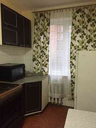 ПРОДАЄТЬСЯ 3-х кімнатна  квартира Черновцы