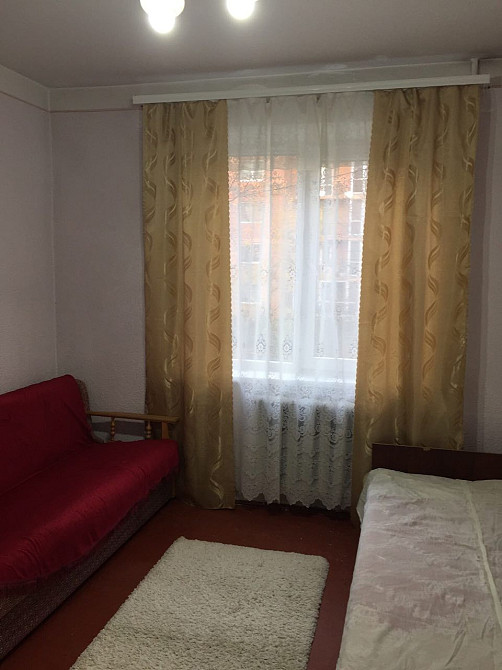 ПРОДАЄТЬСЯ 3-х кімнатна  квартира Чернівці - зображення 2