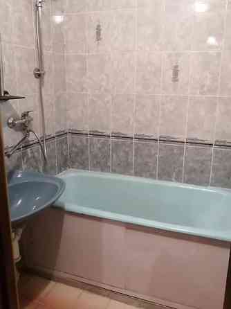 Затишна квартира в ГОЛОСІЇВСЬКОМУ районі на ДЕМІЇВЦІ Kyiv