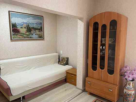 Продам велику 1-кімнатну квартиру Малий ринок Запоріжжя