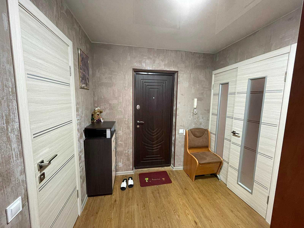 Продам велику 1-кімнатну квартиру Малий ринок Запоріжжя - зображення 4