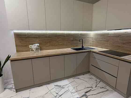 Продам современную 2-х комнатную квартиру на пос.Котовского Іlichanka