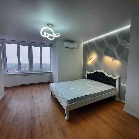 Євродвушка видова. Центр міста, новобудова. Черкассы