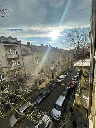 Продаж квартири в австрійському будинку франківський р-н Львов