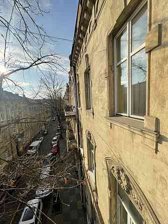 Продаж квартири в австрійському будинку франківський р-н Львов