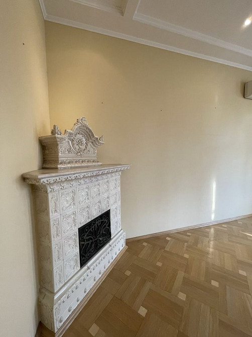 Продаж квартири в австрійському будинку франківський р-н Львов - изображение 4