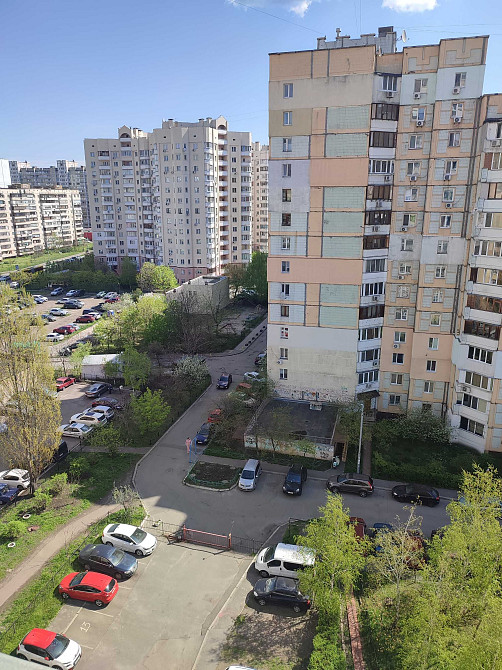 Затишна 2-кімнатна квартира 60 м² вул. Лариси Руденко 21 Kyiv - photo 5