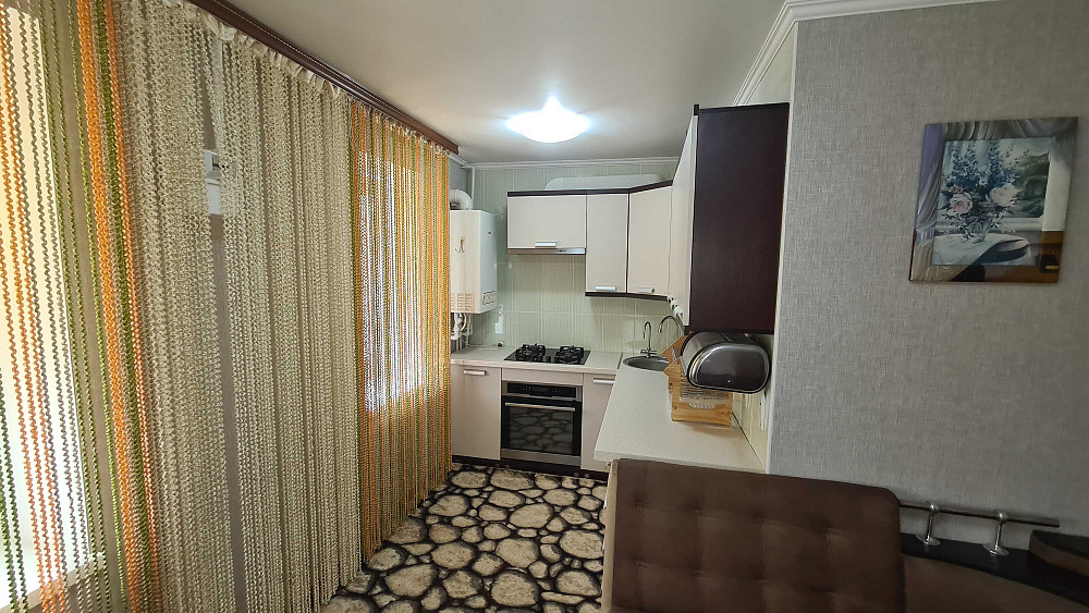 Продається 2-кім квартира. р-н Осташівка з Гаражем. Умань - изображение 7