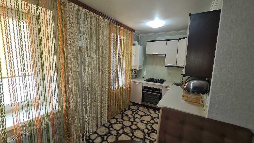 Продається 2-кім квартира. р-н Осташівка з Гаражем. Умань - изображение 8