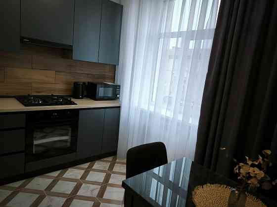 Нова однокімнатна. Перша оренда. Центр Чернігова. Світло-Є! Чернигов