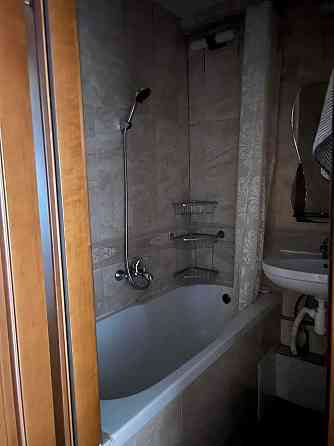 Здається вул. політехнічна 5, 2 комн. роздільна квартира. 19 000 грн Киев