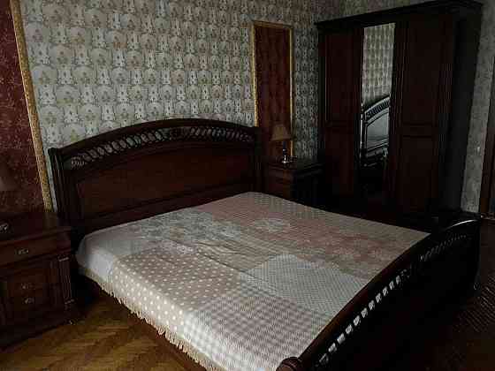 Здається вул. політехнічна 5, 2 комн. роздільна квартира. 19 000 грн Киев