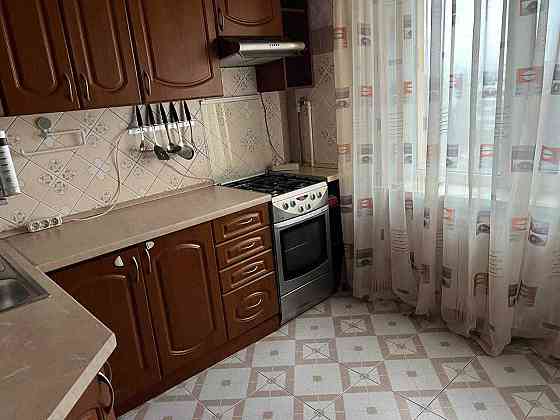 Здається вул. політехнічна 5, 2 комн. роздільна квартира. 19 000 грн Киев