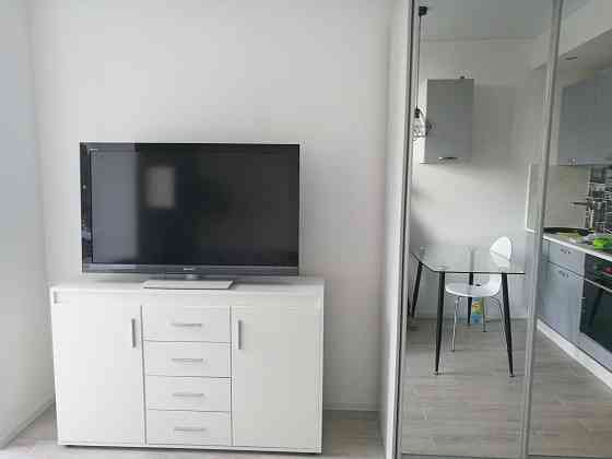 Сдам 1-к кв ул,Соловцова 2 Печерск, 5 мин от метро Киев