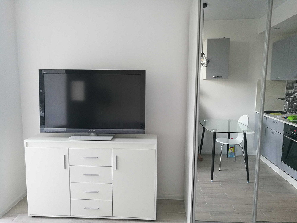 Сдам 1-к кв ул,Соловцова 2 Печерск, 5 мин от метро Киев - изображение 1