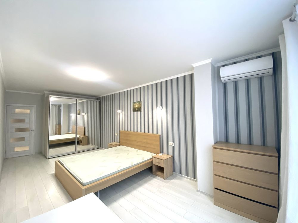 Сдам 2к 70м ул. Полевая 73, Караваевые дачи, м. Шулявка Київ - зображення 1