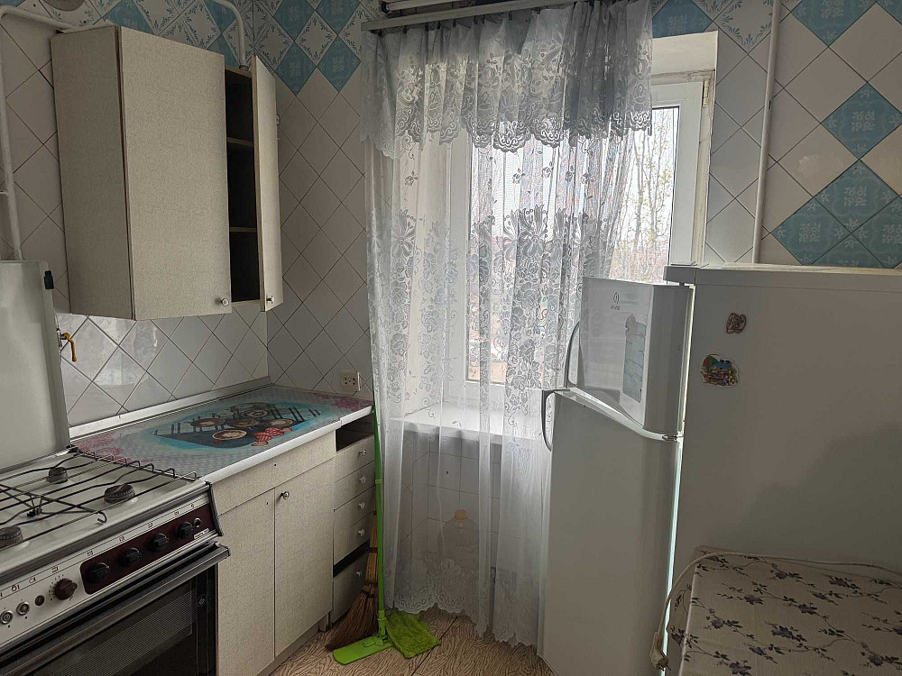 Сдам недорогую 1-х комн Квартиру  Левый берег Дніпро - зображення 7