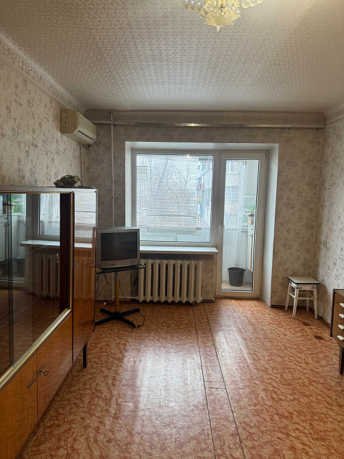 Сдам недорогую 1-х комн Квартиру  Левый берег Дніпро - зображення 1