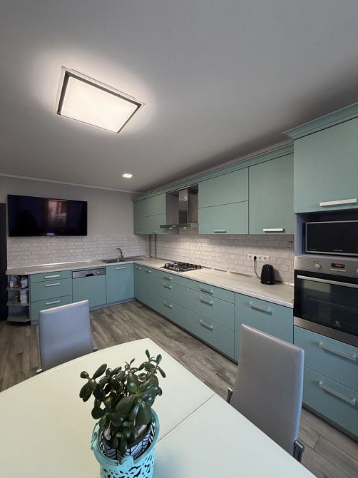 Оренда квартири 3+1. Сімейна. З тваринками можна. Центр Брід - зображення 1