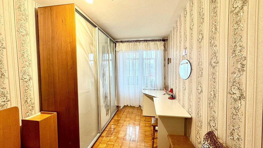 Продаж ОГЛЯДОВОЇ квартири 73 м² р-н Корбутівка Житомир - зображення 1