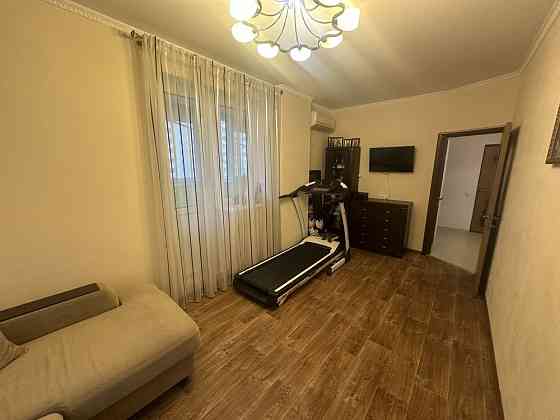 2 ком. квартира -жк Вернисаж . Ремонт. Газ -2-х контурное отопление Одеса