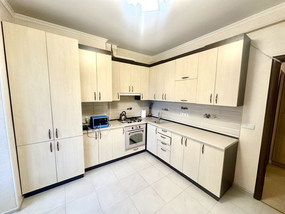 2 ком. квартира -жк Вернисаж . Ремонт. Газ -2-х контурное отопление Одеса - зображення 2