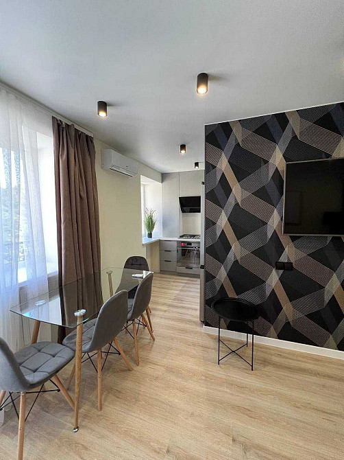 Продам шикарную 2 квартиру, кирпич! Центр/Парк/Мост Сити/Воскресенская Дніпро - зображення 1