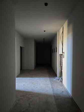 Продаж 2-кімнатної квартири-сирця в ЖК «Французький двір», вул. Руська Ужгород