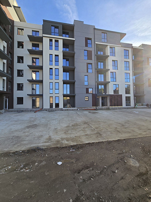 Продаж 2-кімнатної квартири-сирця в ЖК «Французький двір», вул. Руська Ужгород - изображение 2