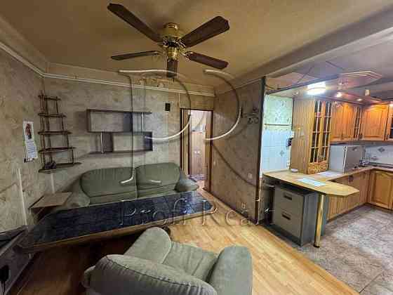 Продаж укомплек. 2 кімн.кварт Тичини Березняки поруч Русанівка Киев