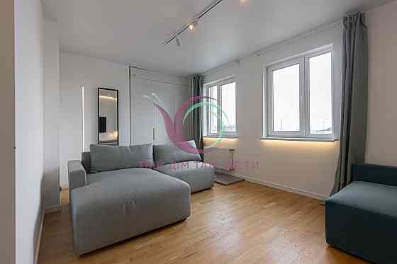 Продаж 1-к. кв. в новобудові з ремонтом та меблями за вул. Голубовича Львов