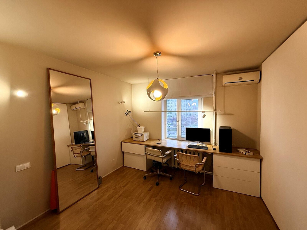 Сучасна 3-к квартира 100 м² з ремонтом в стилі  LOFT вул Бальзака 55-В Киев - изображение 2