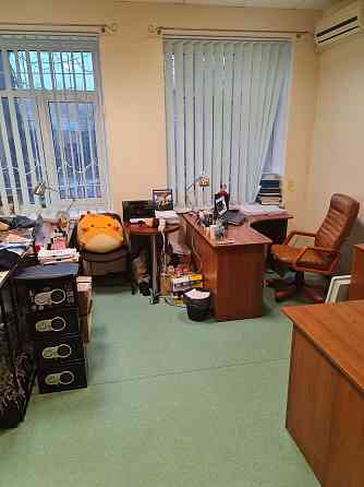 Продам квартиру 2х кімнатну по вул Лаврська 10, Киев