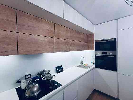 Велика чудова квартира з ремонтом, меблями, технікою. ЖМ Парус Дніпро