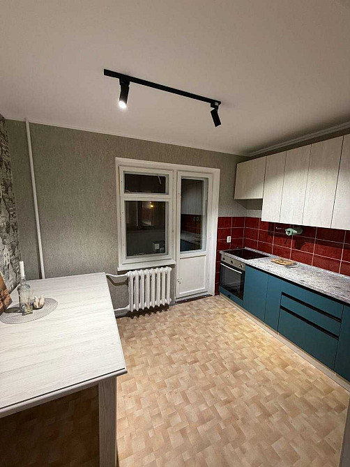 не високий поверх, Продається квартира, 3хв метро Харківська Киев - изображение 3